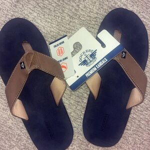 Dockers Men's Tan and Black Flip-Flops Thong Sandals NWT